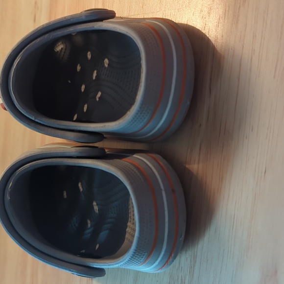 Kids Crocs - Picture 4 of 5